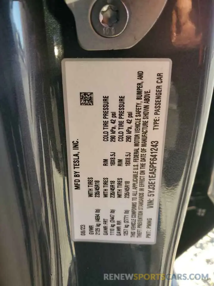 13 Photograph of a damaged car 5YJ3E1EA5PF641243 TESLA MODEL 3 2023