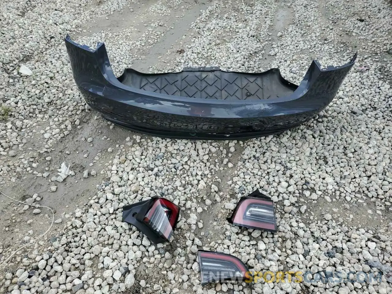 12 Photograph of a damaged car 5YJ3E1EA5PF646801 TESLA MODEL 3 2023