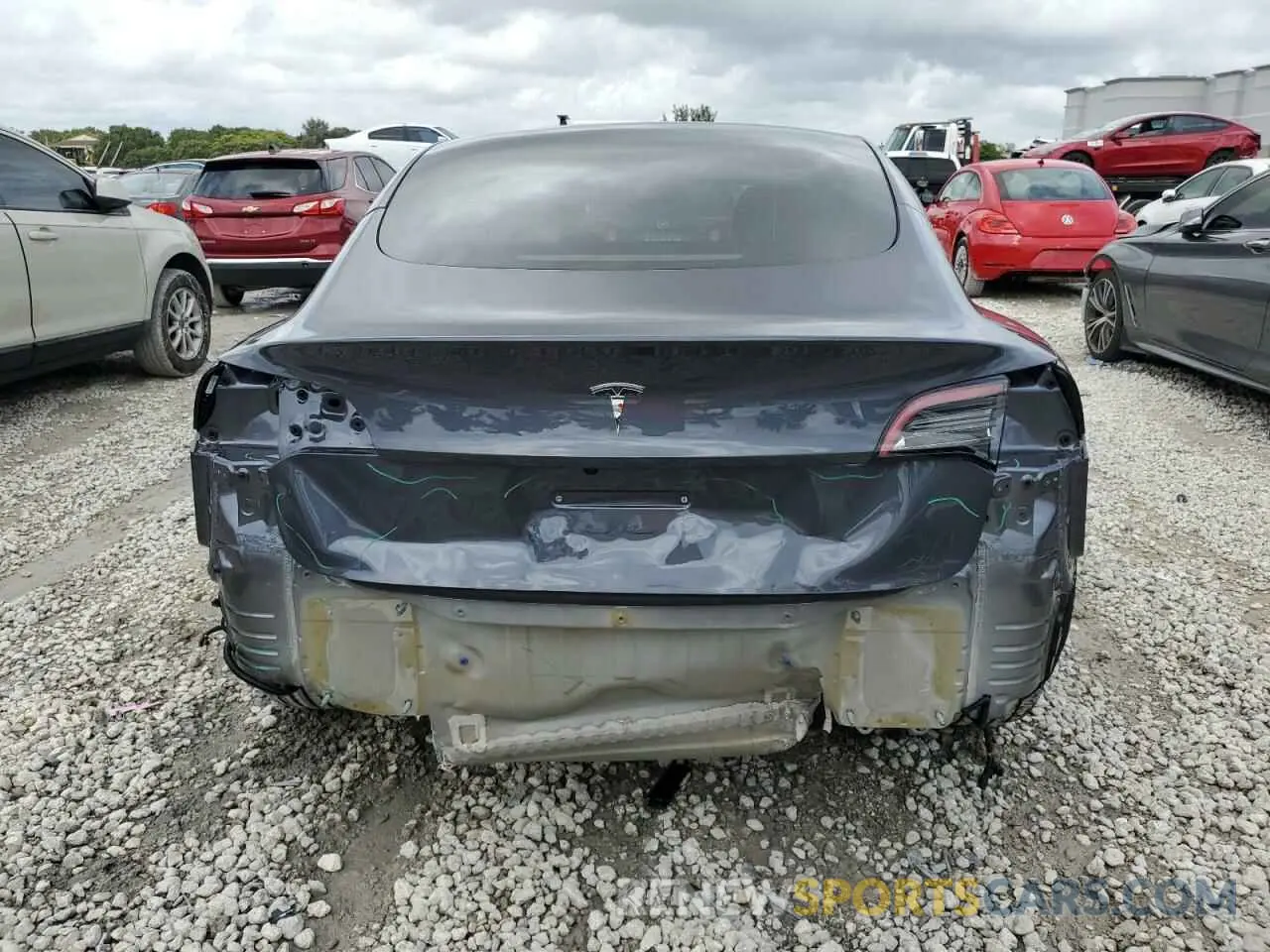 6 Photograph of a damaged car 5YJ3E1EA5PF646801 TESLA MODEL 3 2023