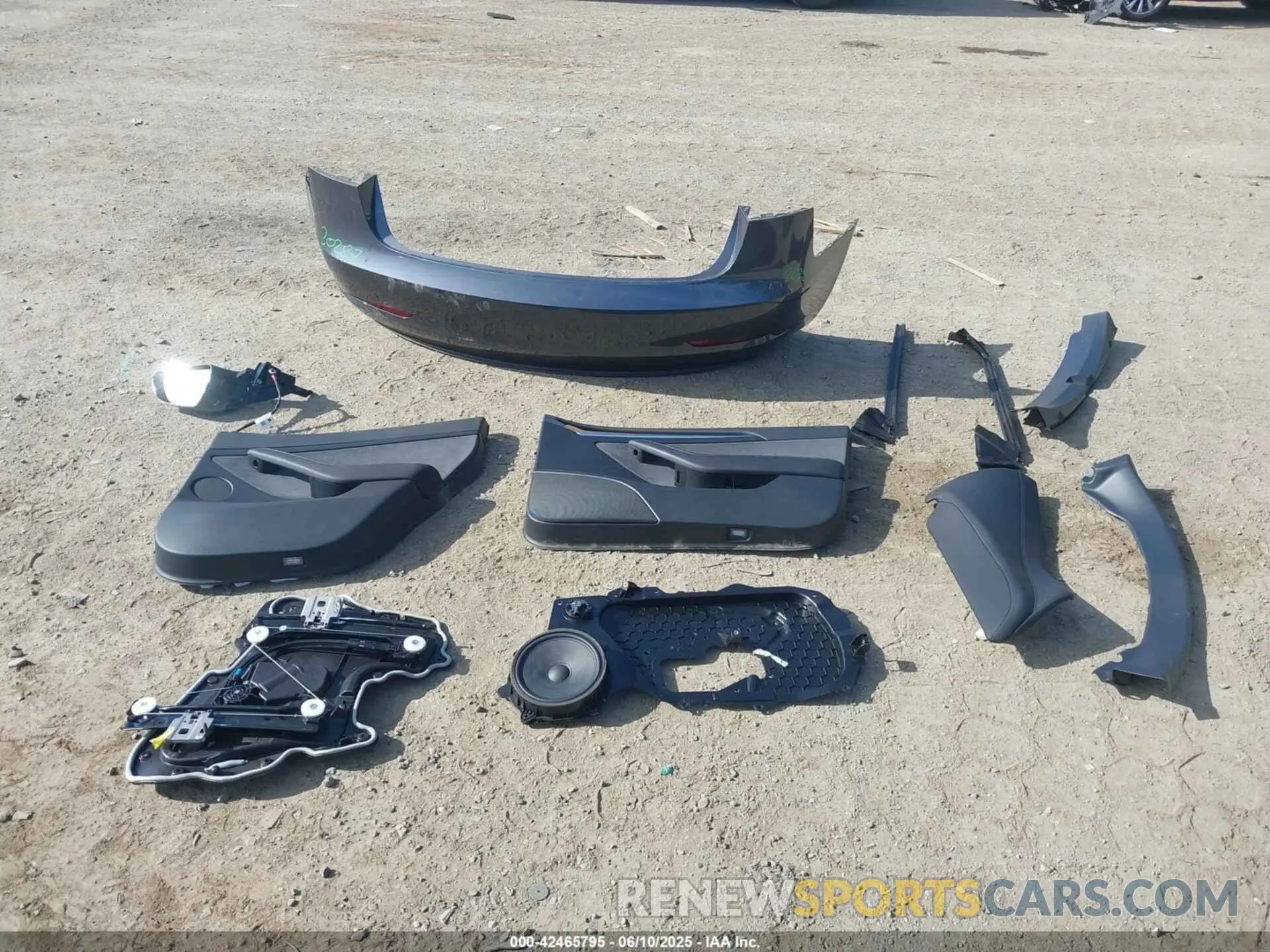 12 Photograph of a damaged car 5YJ3E1EA5PF656325 TESLA MODEL 3 2023