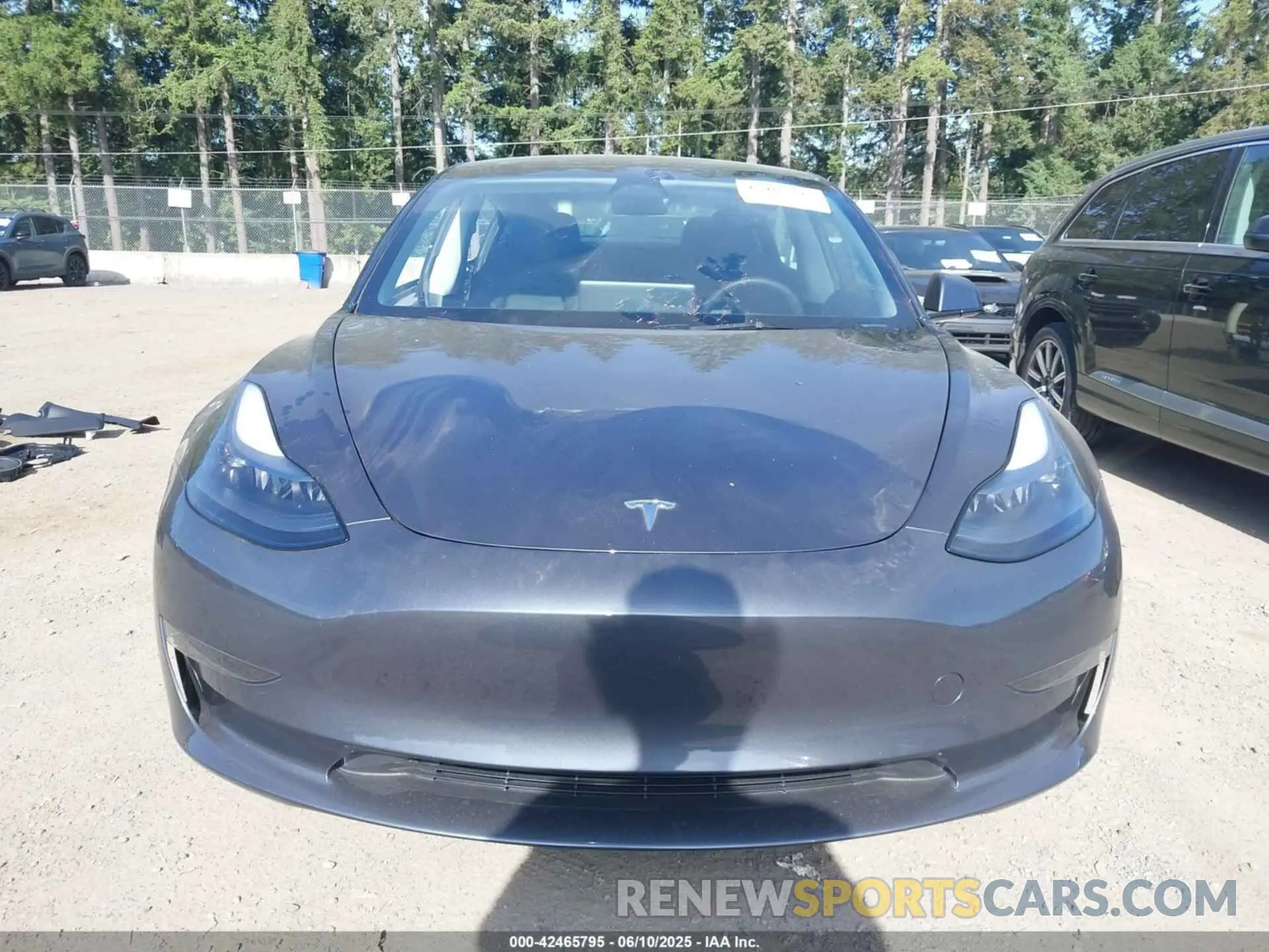 13 Photograph of a damaged car 5YJ3E1EA5PF656325 TESLA MODEL 3 2023