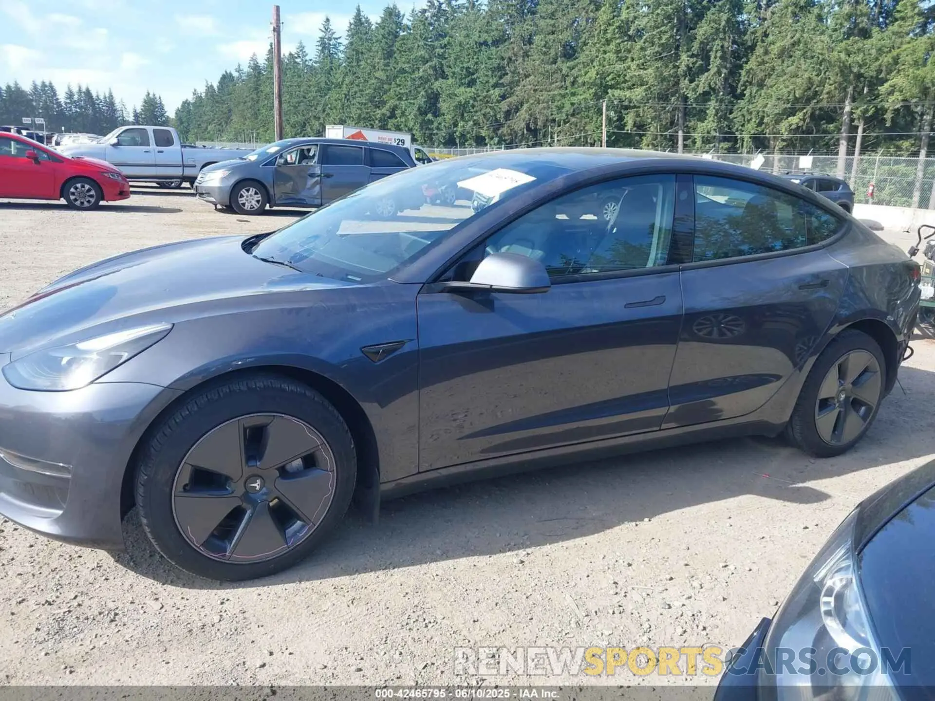 15 Photograph of a damaged car 5YJ3E1EA5PF656325 TESLA MODEL 3 2023