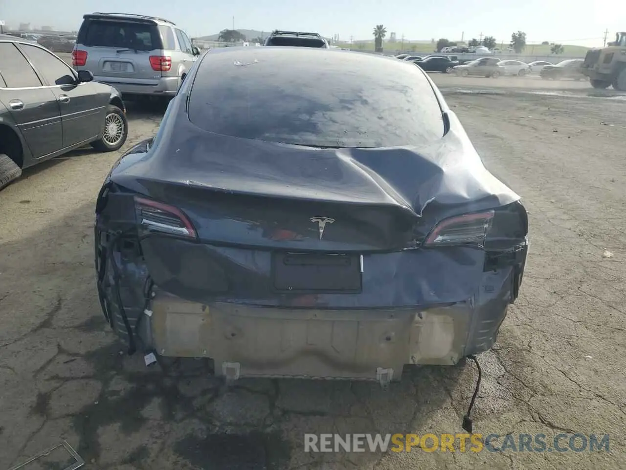 6 Photograph of a damaged car 5YJ3E1EA5PF679135 TESLA MODEL 3 2023