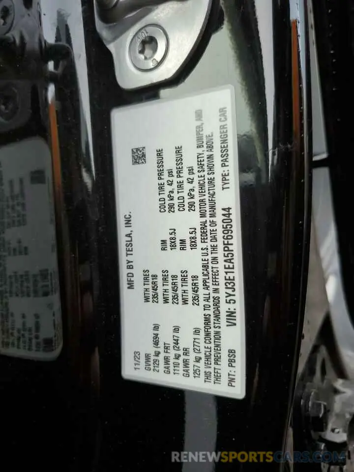 14 Фотография поврежденного автомобиля 5YJ3E1EA5PF695044 TESLA MODEL 3 2023