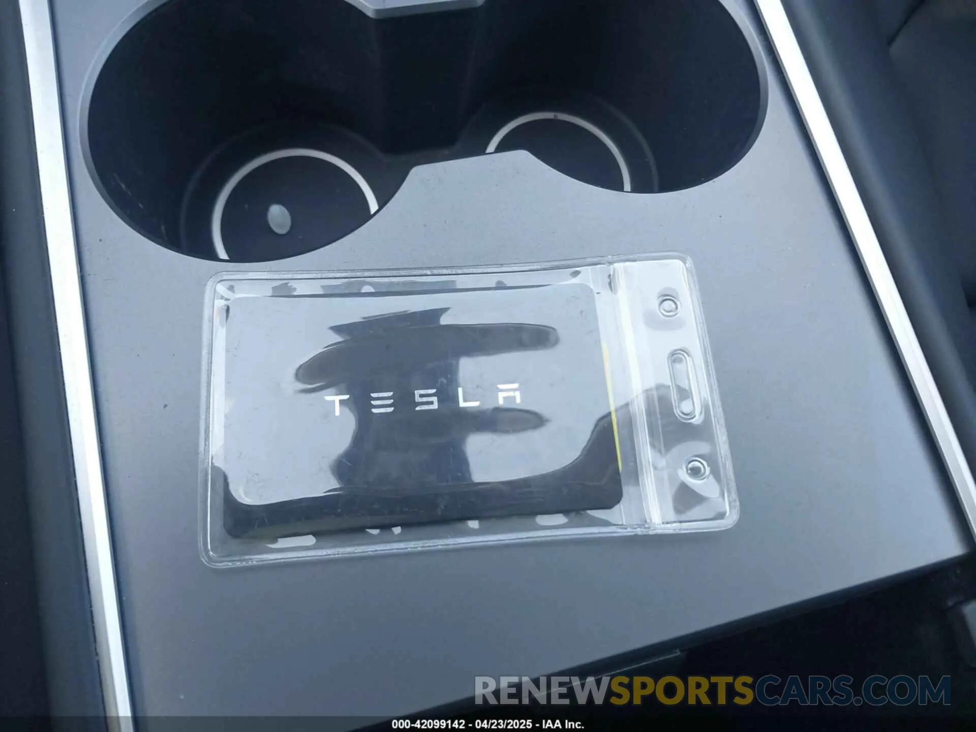 11 Фотография поврежденного автомобиля 5YJ3E1EA5PF696436 TESLA MODEL 3 2023