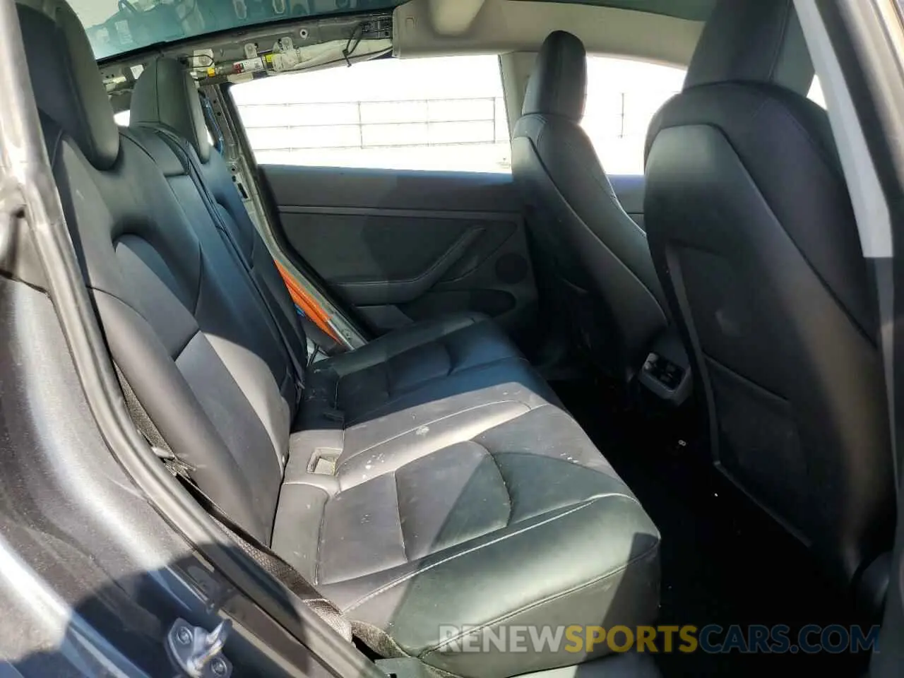 10 Фотография поврежденного автомобиля 5YJ3E1EA5PF697005 TESLA MODEL 3 2023