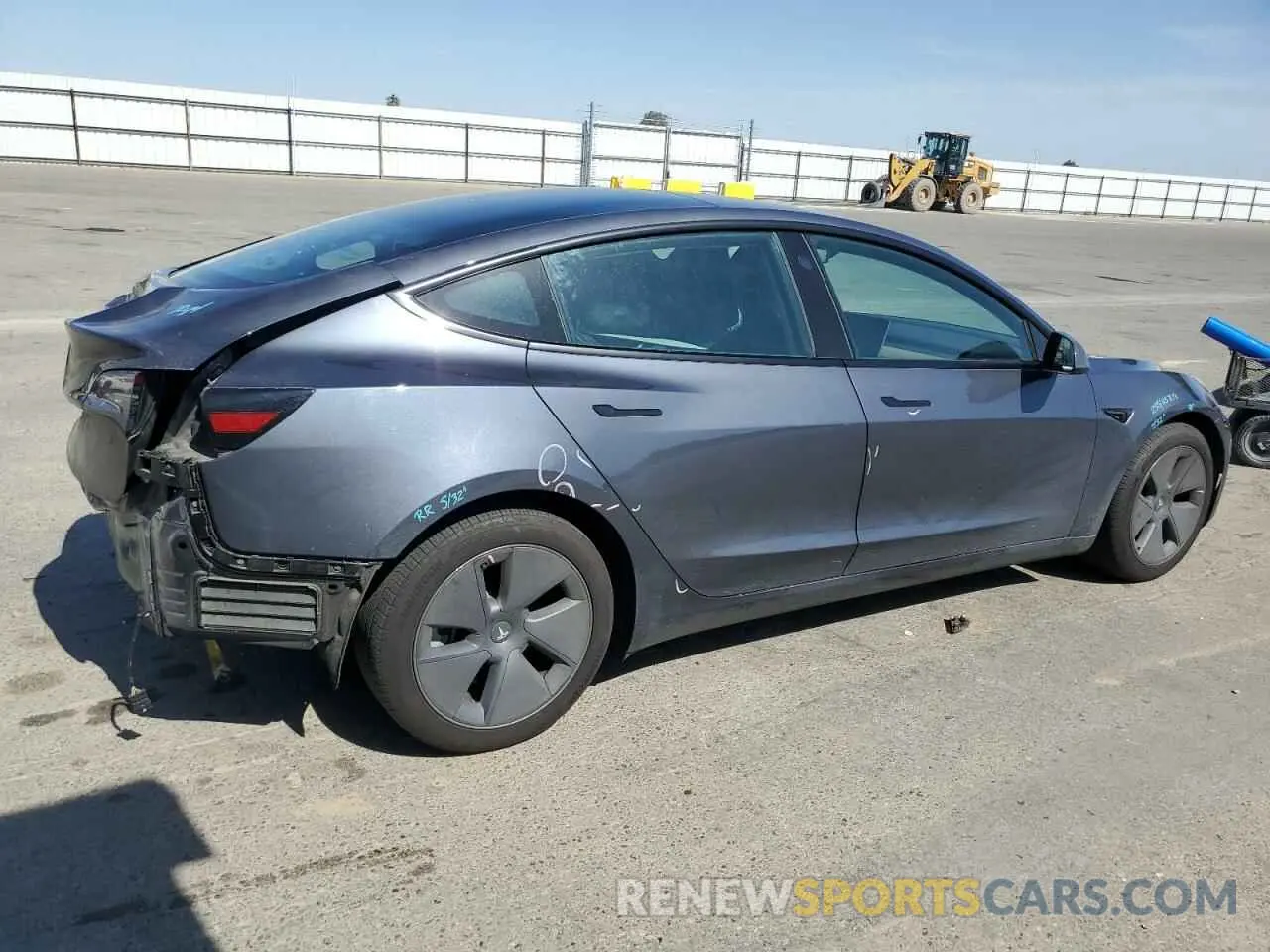3 Фотография поврежденного автомобиля 5YJ3E1EA5PF697005 TESLA MODEL 3 2023
