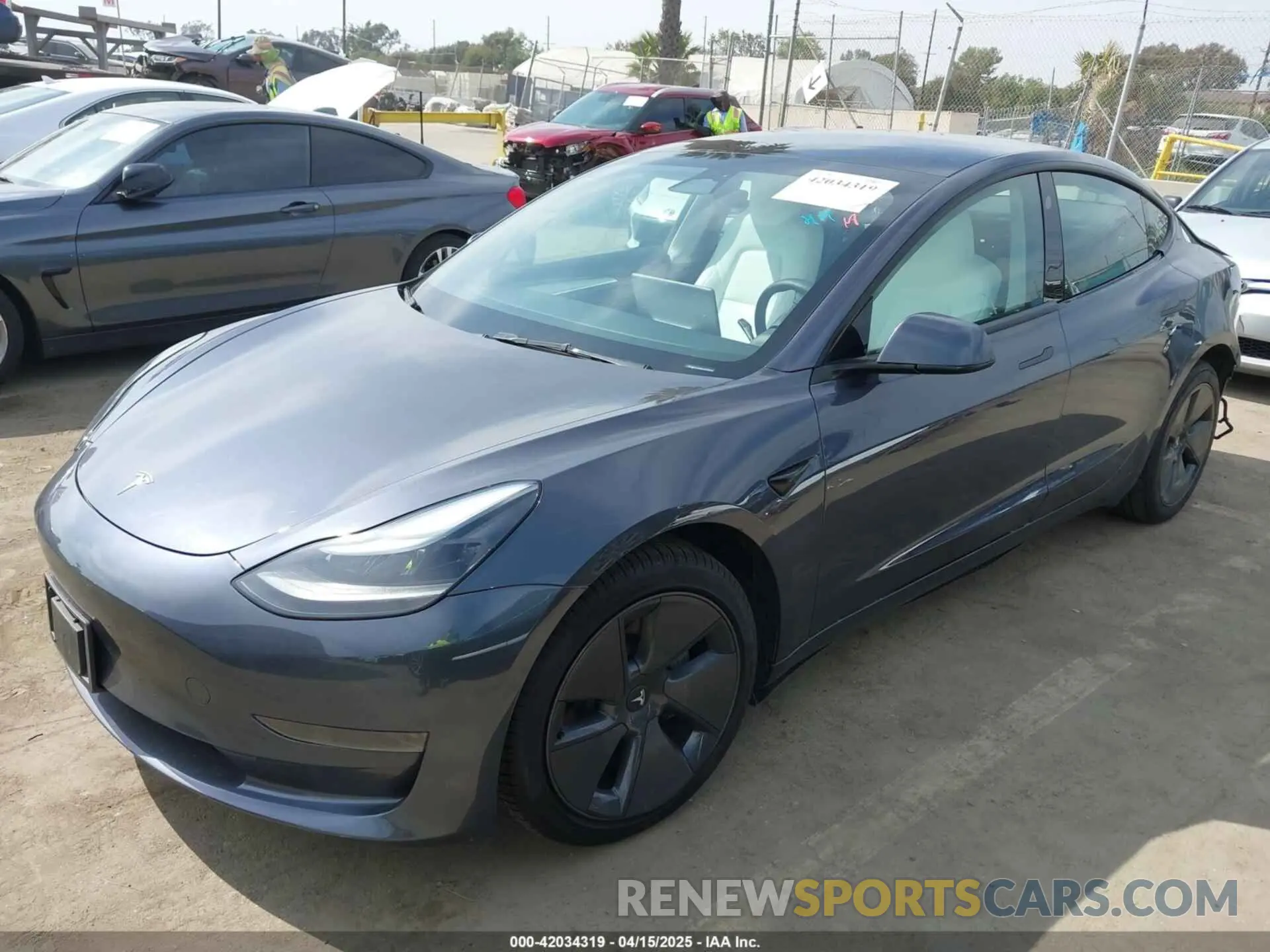 2 Фотография поврежденного автомобиля 5YJ3E1EA5PF700307 TESLA MODEL 3 2023