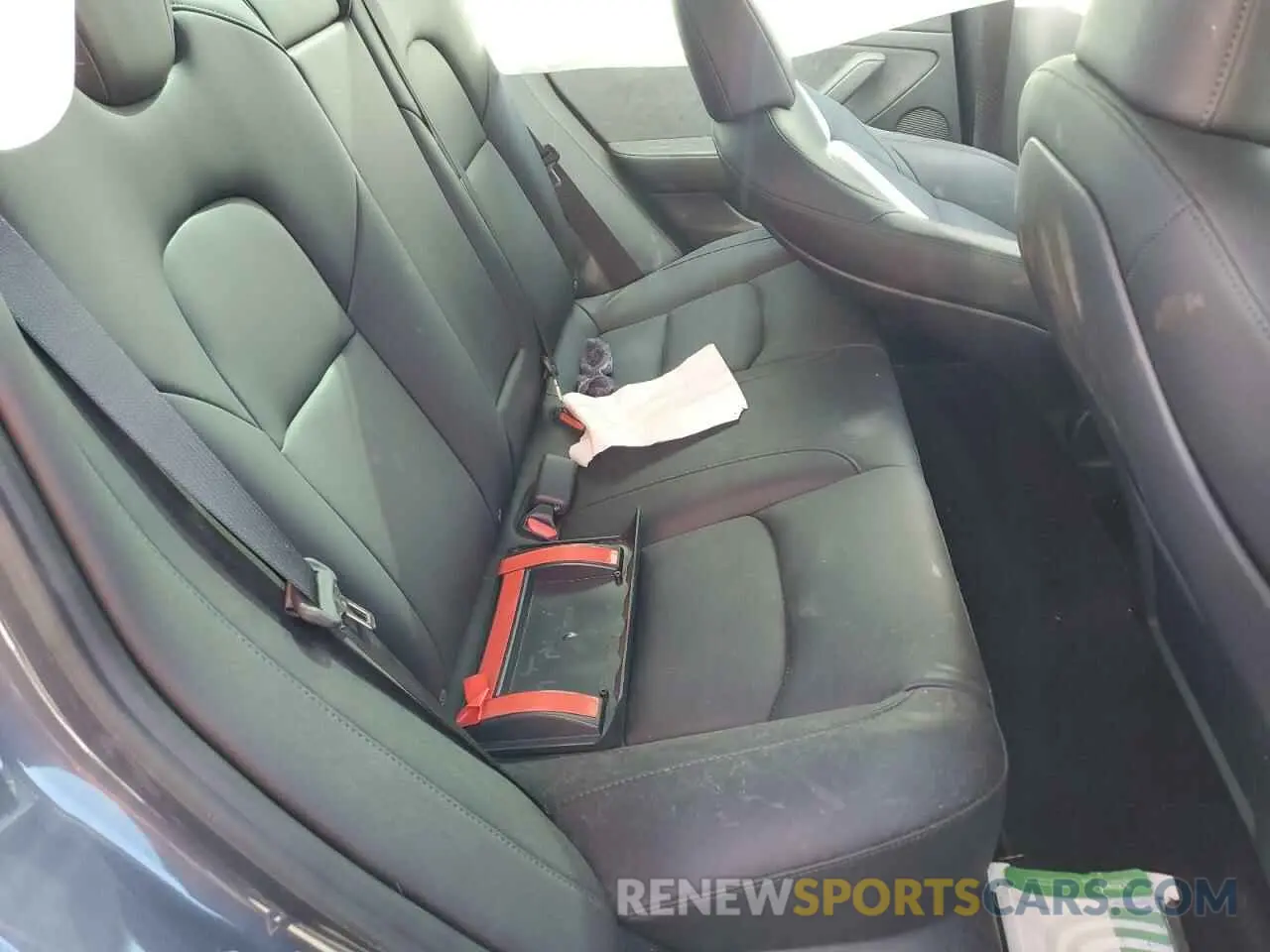 10 Photograph of a damaged car 5YJ3E1EA5PF705197 TESLA MODEL 3 2023