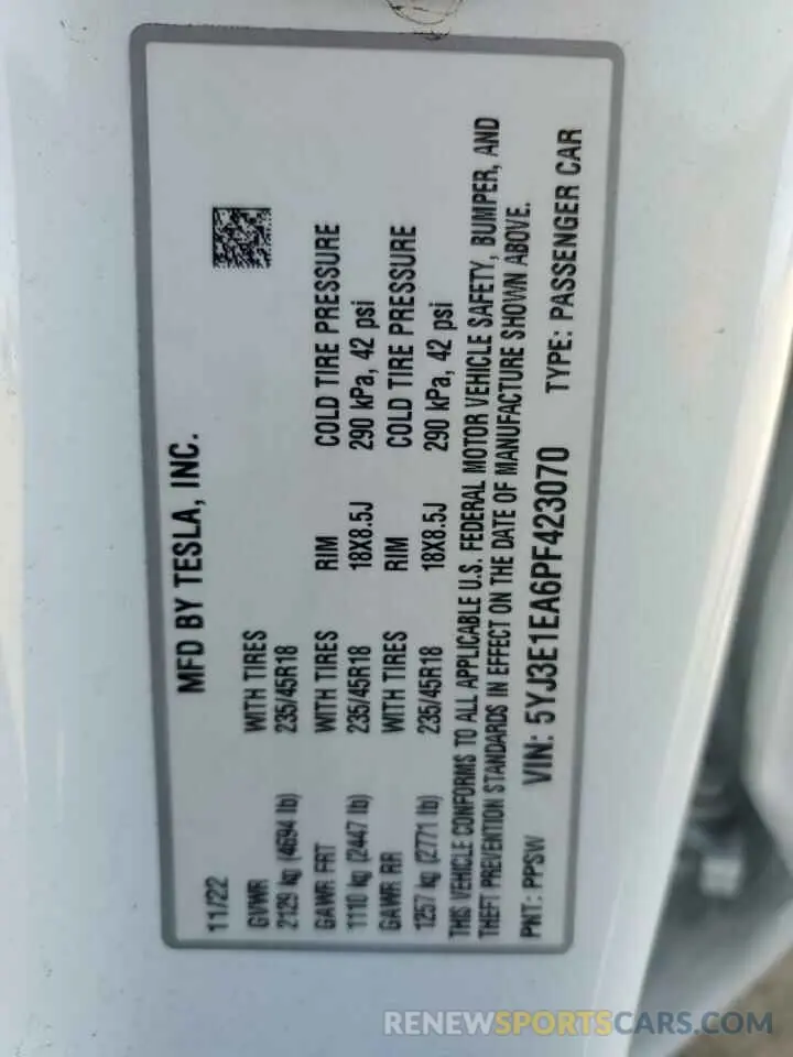 14 Photograph of a damaged car 5YJ3E1EA6PF423070 TESLA MODEL 3 2023