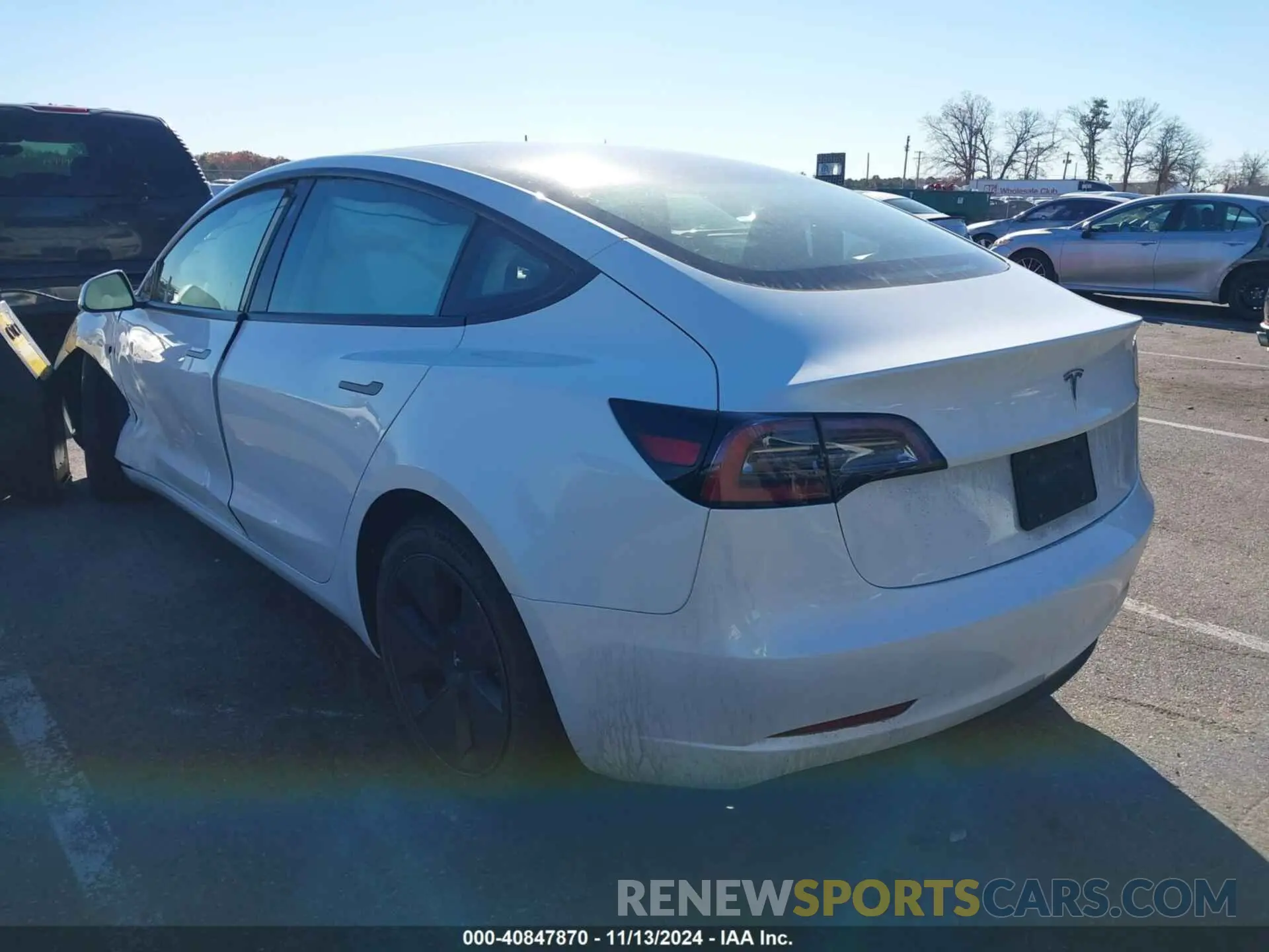 3 Photograph of a damaged car 5YJ3E1EA6PF432139 TESLA MODEL 3 2023