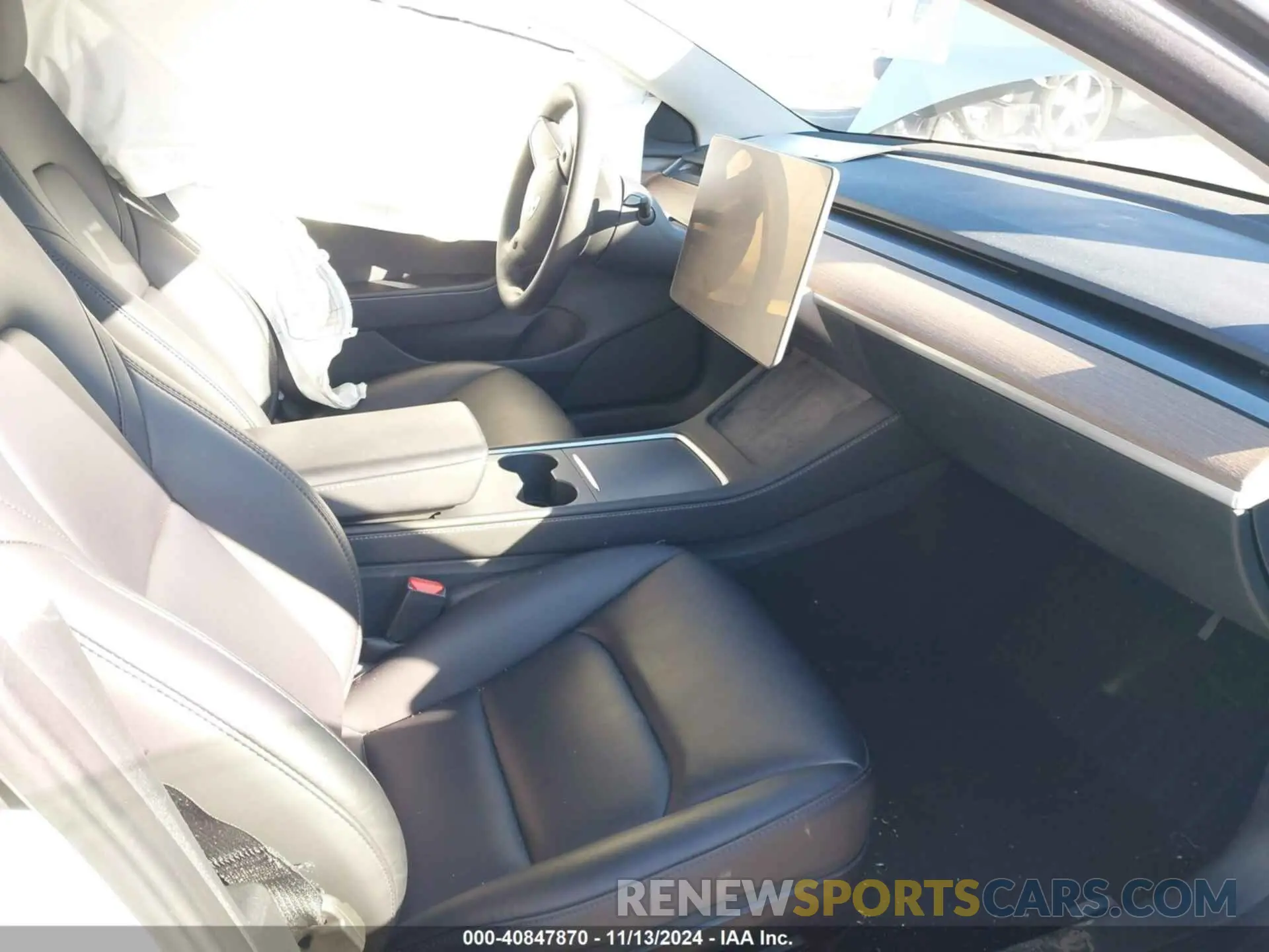 5 Photograph of a damaged car 5YJ3E1EA6PF432139 TESLA MODEL 3 2023