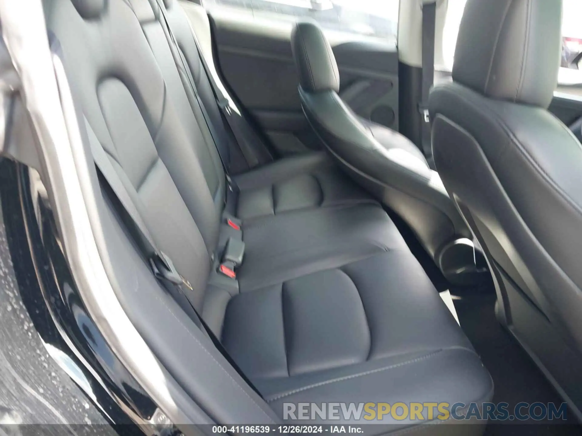8 Photograph of a damaged car 5YJ3E1EA6PF438197 TESLA MODEL 3 2023