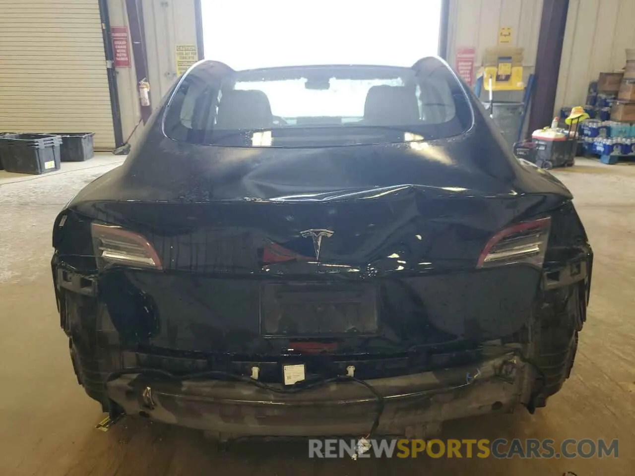 6 Фотография поврежденного автомобиля 5YJ3E1EA6PF439351 TESLA MODEL 3 2023