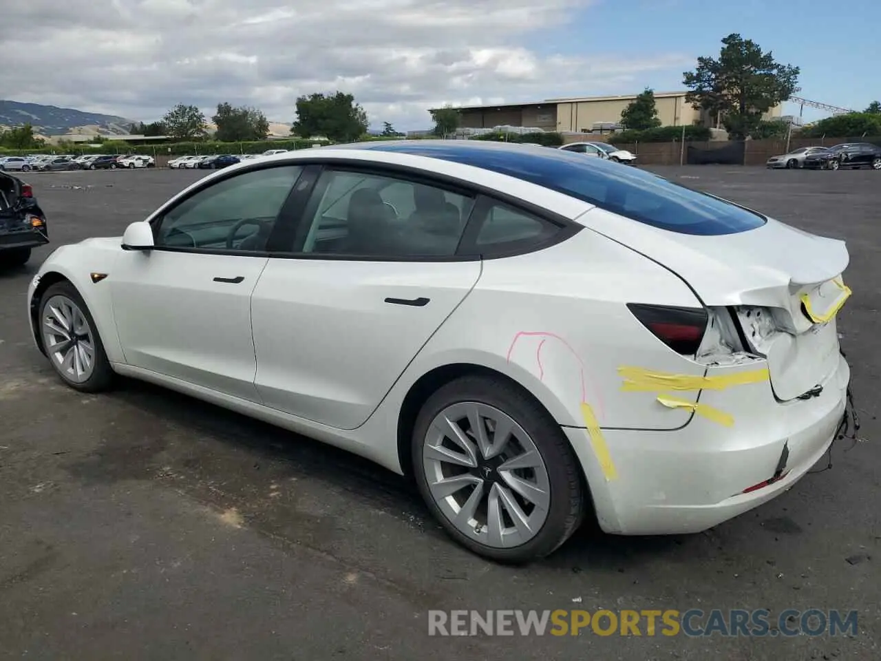 2 Photograph of a damaged car 5YJ3E1EA6PF451337 TESLA MODEL 3 2023