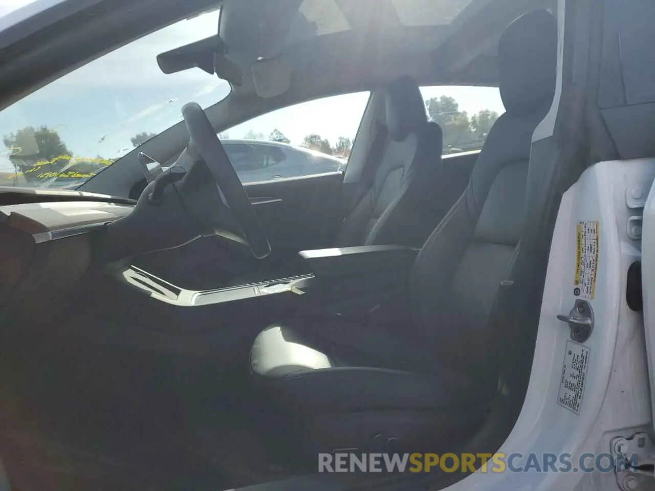 7 Фотография поврежденного автомобиля 5YJ3E1EA6PF452973 TESLA MODEL 3 2023