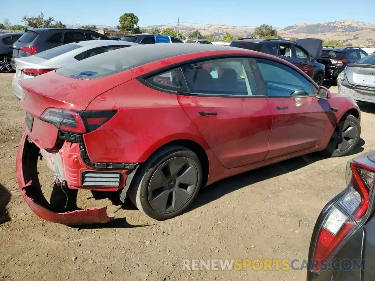 3 Фотография поврежденного автомобиля 5YJ3E1EA6PF460491 TESLA MODEL 3 2023