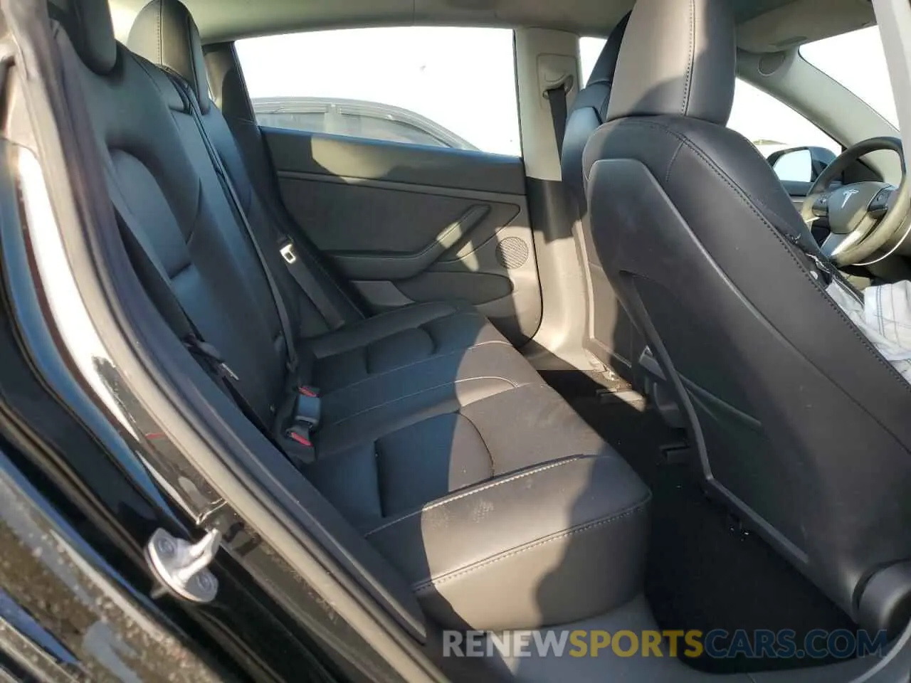 11 Photograph of a damaged car 5YJ3E1EA6PF500746 TESLA MODEL 3 2023
