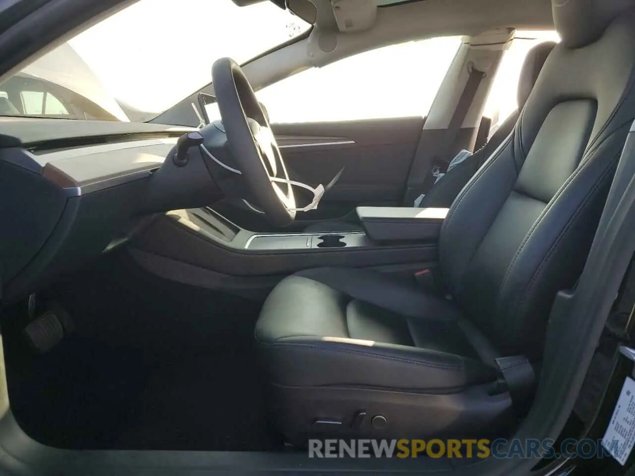 7 Photograph of a damaged car 5YJ3E1EA6PF500746 TESLA MODEL 3 2023