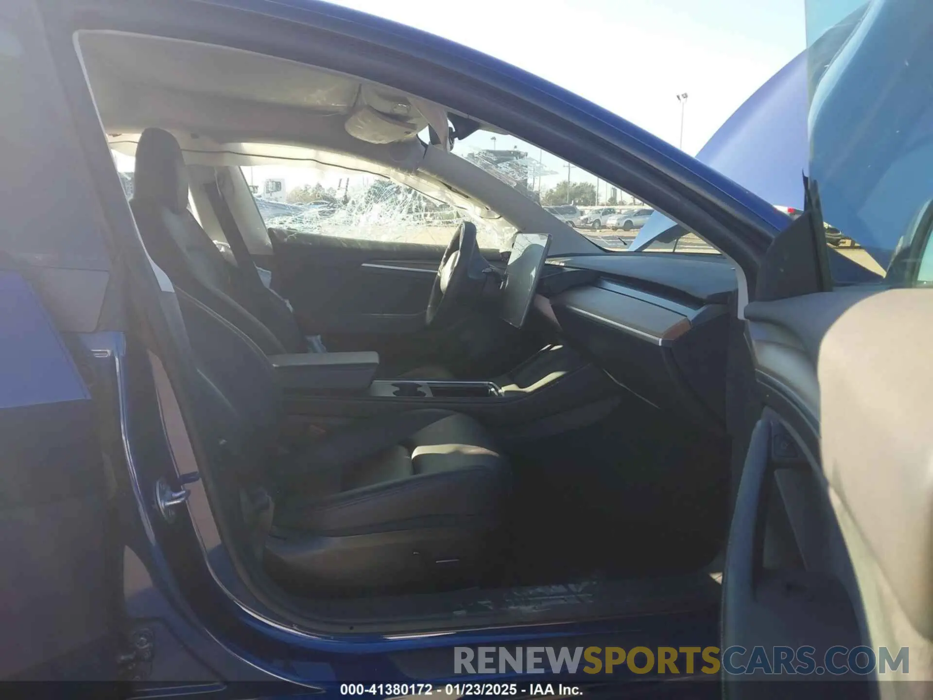 5 Photograph of a damaged car 5YJ3E1EA6PF505252 TESLA MODEL 3 2023