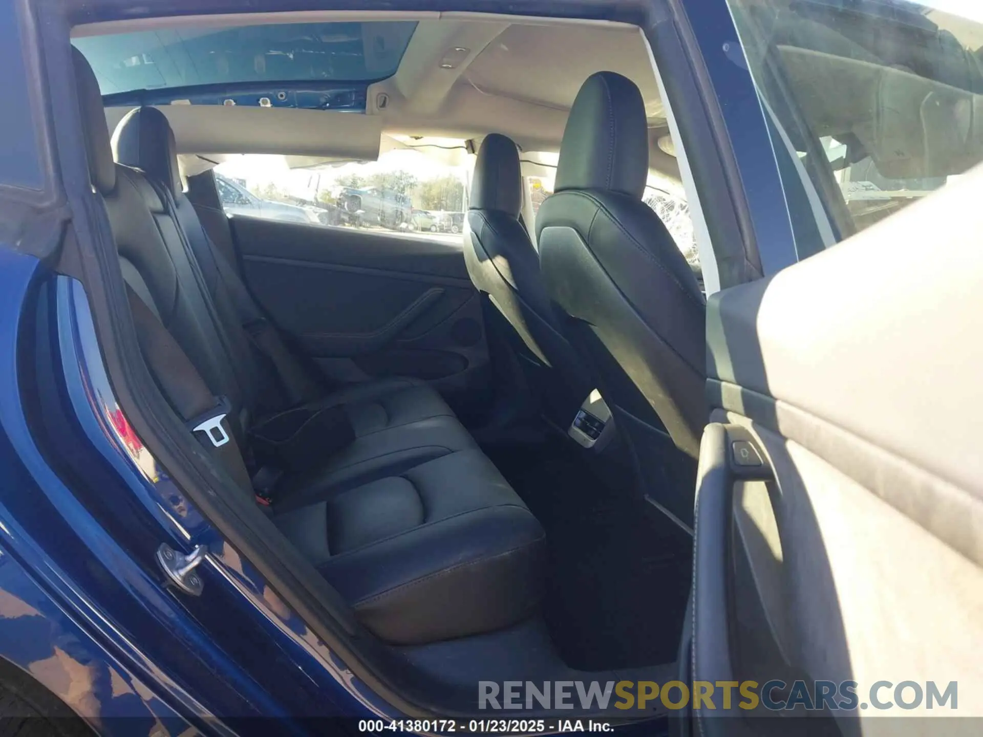 8 Photograph of a damaged car 5YJ3E1EA6PF505252 TESLA MODEL 3 2023