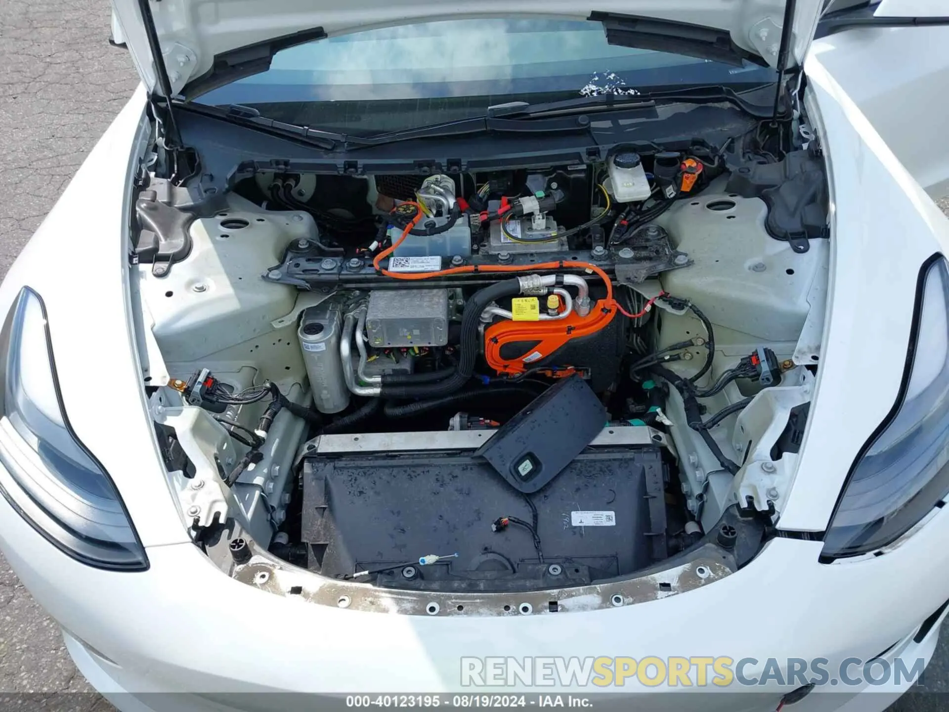 10 Photograph of a damaged car 5YJ3E1EA6PF509527 TESLA MODEL 3 2023