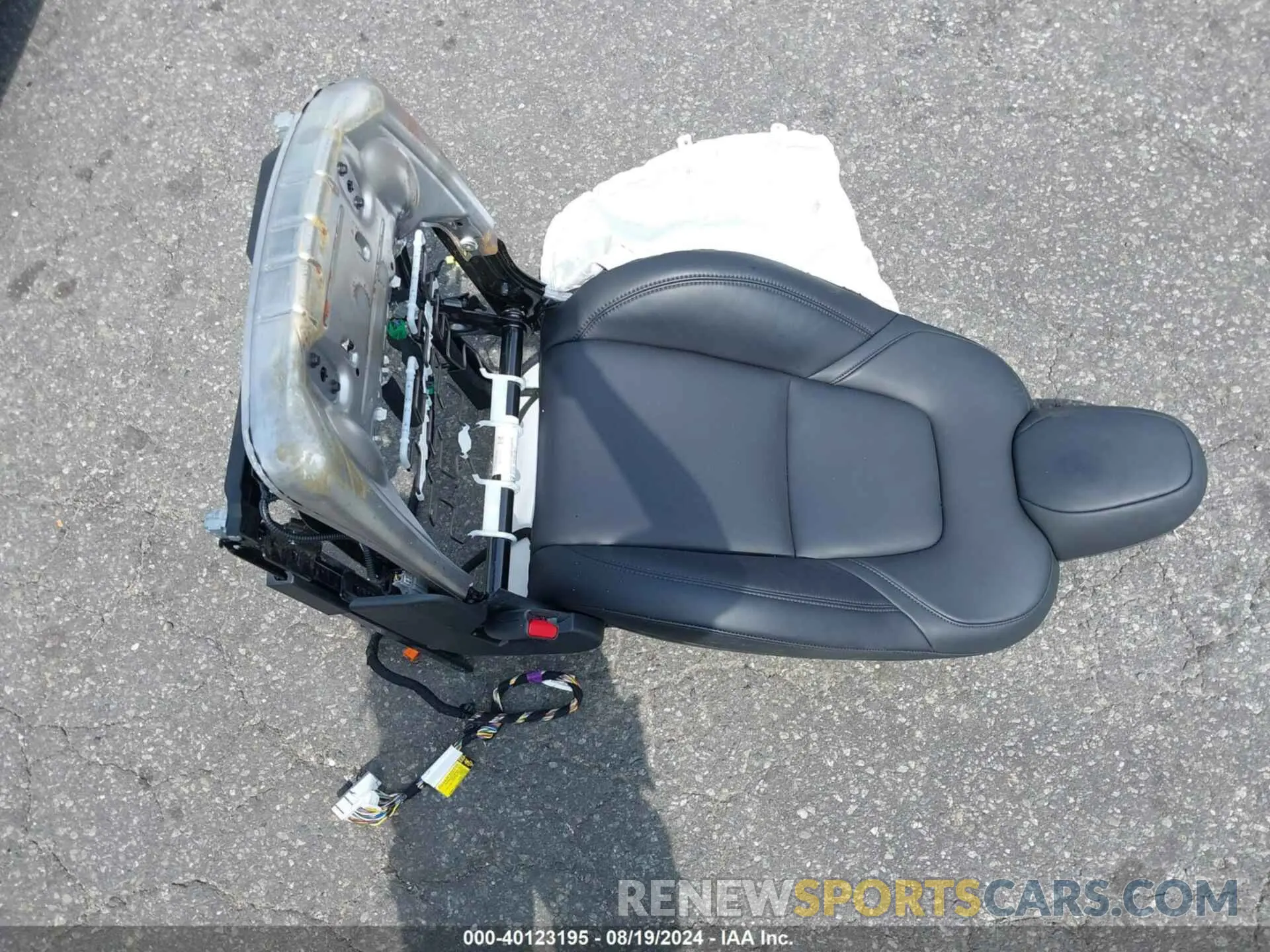 11 Photograph of a damaged car 5YJ3E1EA6PF509527 TESLA MODEL 3 2023
