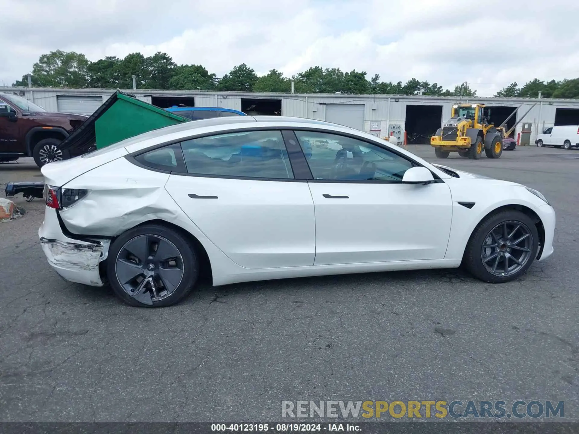 6 Photograph of a damaged car 5YJ3E1EA6PF509527 TESLA MODEL 3 2023
