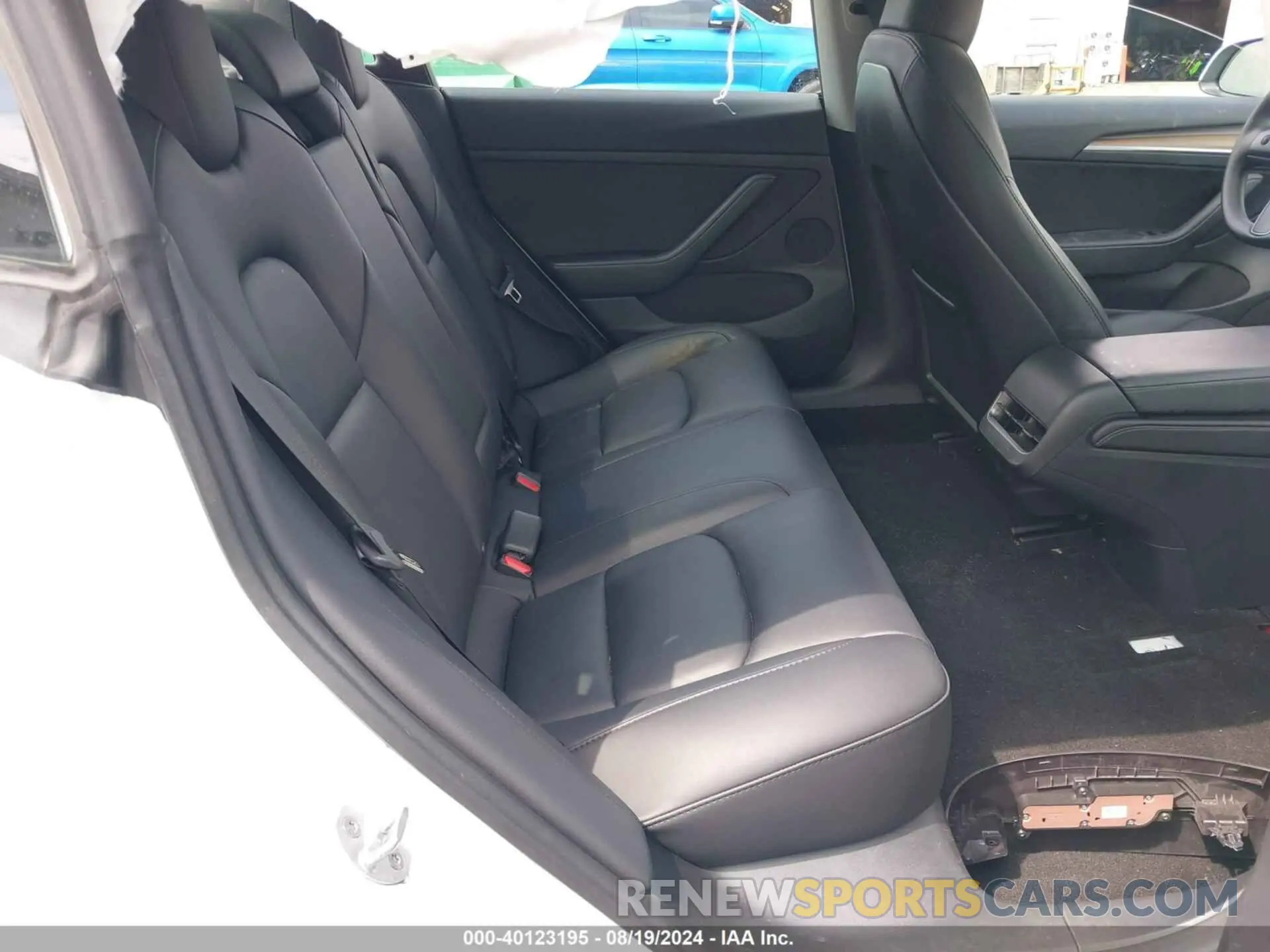 8 Photograph of a damaged car 5YJ3E1EA6PF509527 TESLA MODEL 3 2023