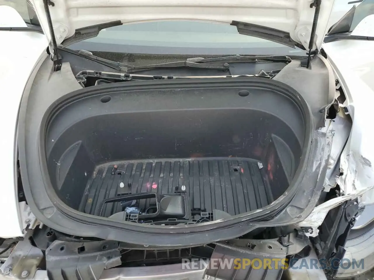 11 Фотография поврежденного автомобиля 5YJ3E1EA6PF510323 TESLA MODEL 3 2023