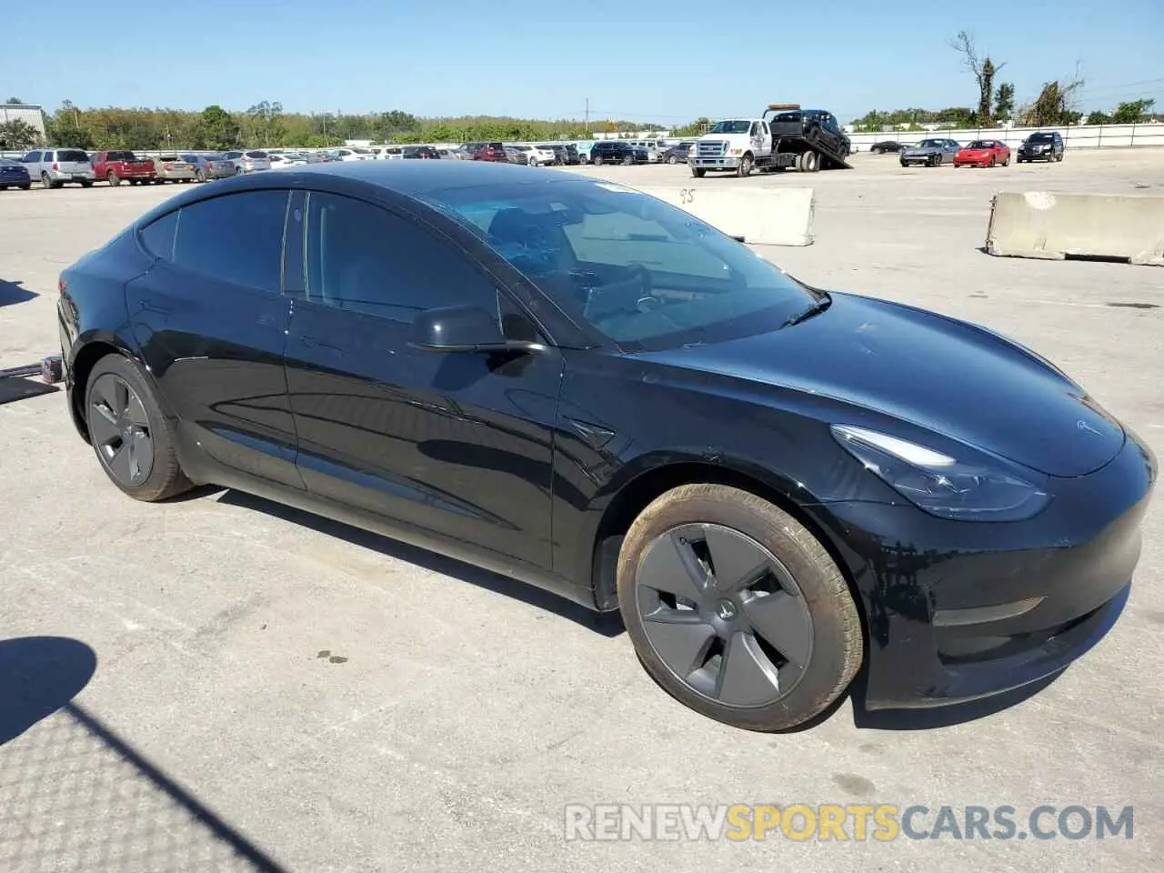 4 Фотография поврежденного автомобиля 5YJ3E1EA6PF541720 TESLA MODEL 3 2023