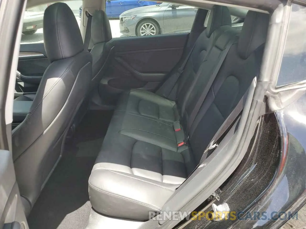 10 Photograph of a damaged car 5YJ3E1EA6PF546772 TESLA MODEL 3 2023