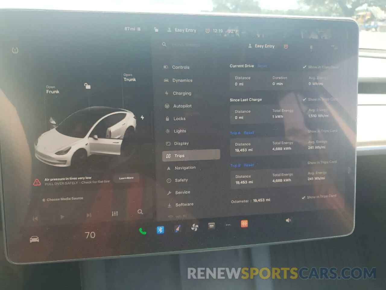 9 Фотография поврежденного автомобиля 5YJ3E1EA6PF558369 TESLA MODEL 3 2023