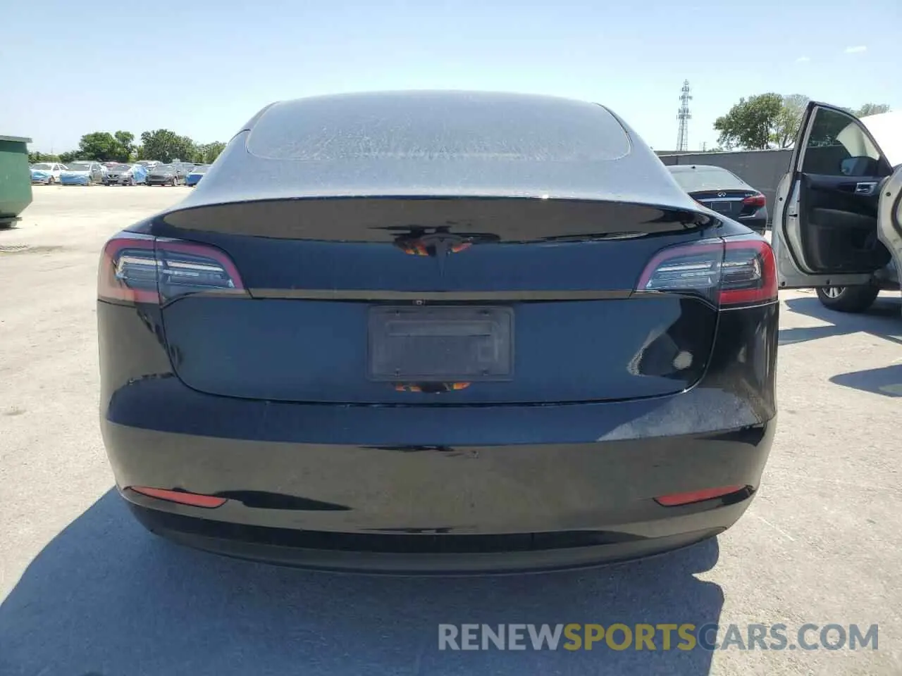 6 Photograph of a damaged car 5YJ3E1EA6PF569999 TESLA MODEL 3 2023