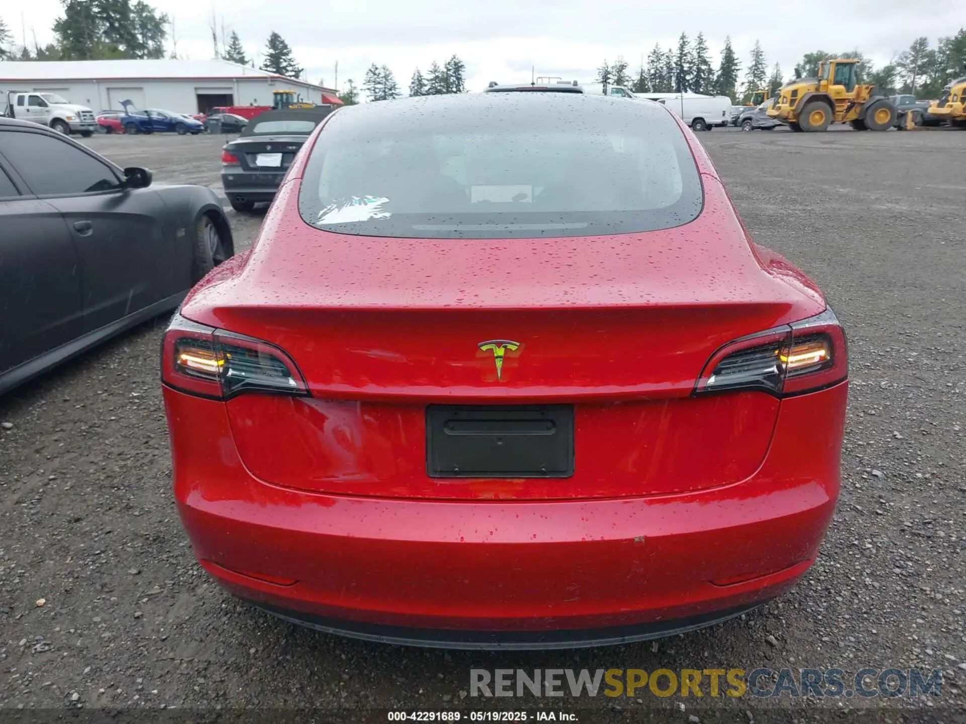 15 Photograph of a damaged car 5YJ3E1EA6PF601480 TESLA MODEL 3 2023