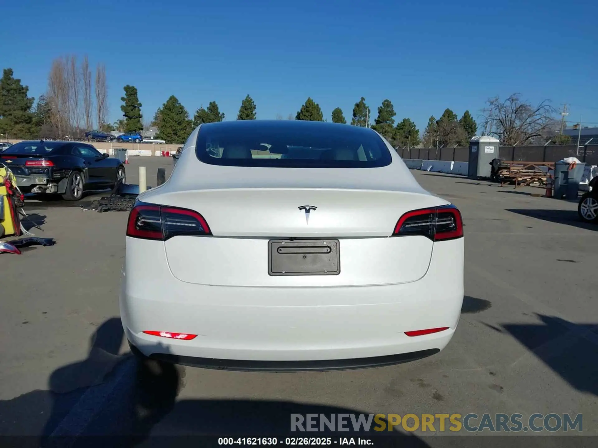 16 Фотография поврежденного автомобиля 5YJ3E1EA6PF606131 TESLA MODEL 3 2023