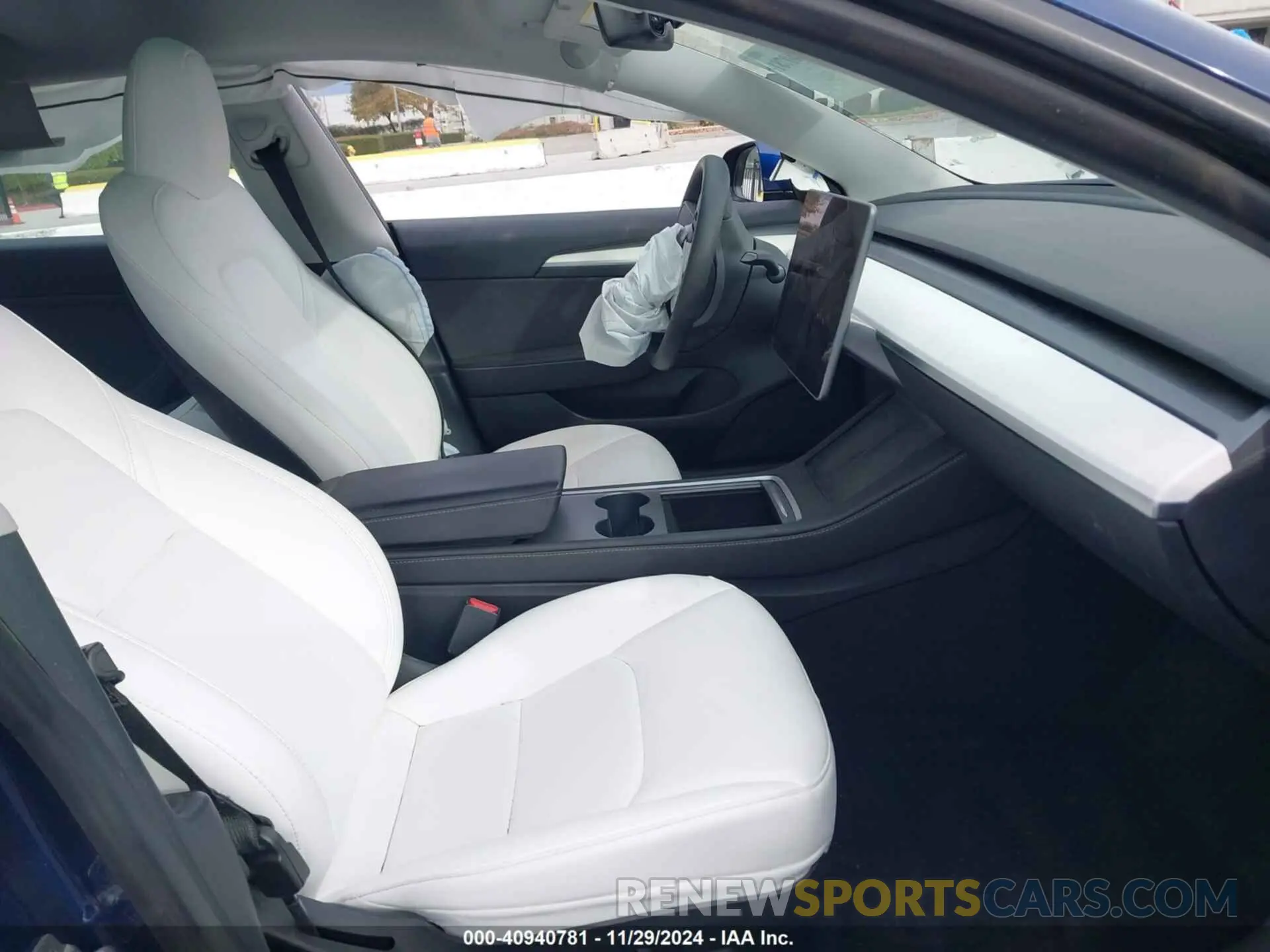 5 Photograph of a damaged car 5YJ3E1EA6PF610566 TESLA MODEL 3 2023