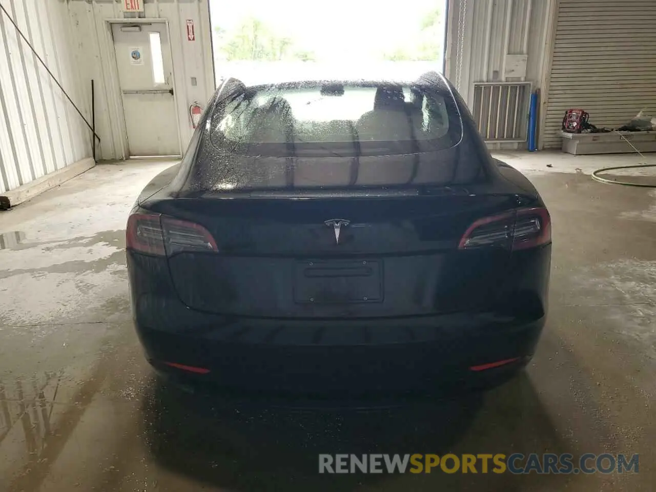 6 Фотография поврежденного автомобиля 5YJ3E1EA6PF624905 TESLA MODEL 3 2023