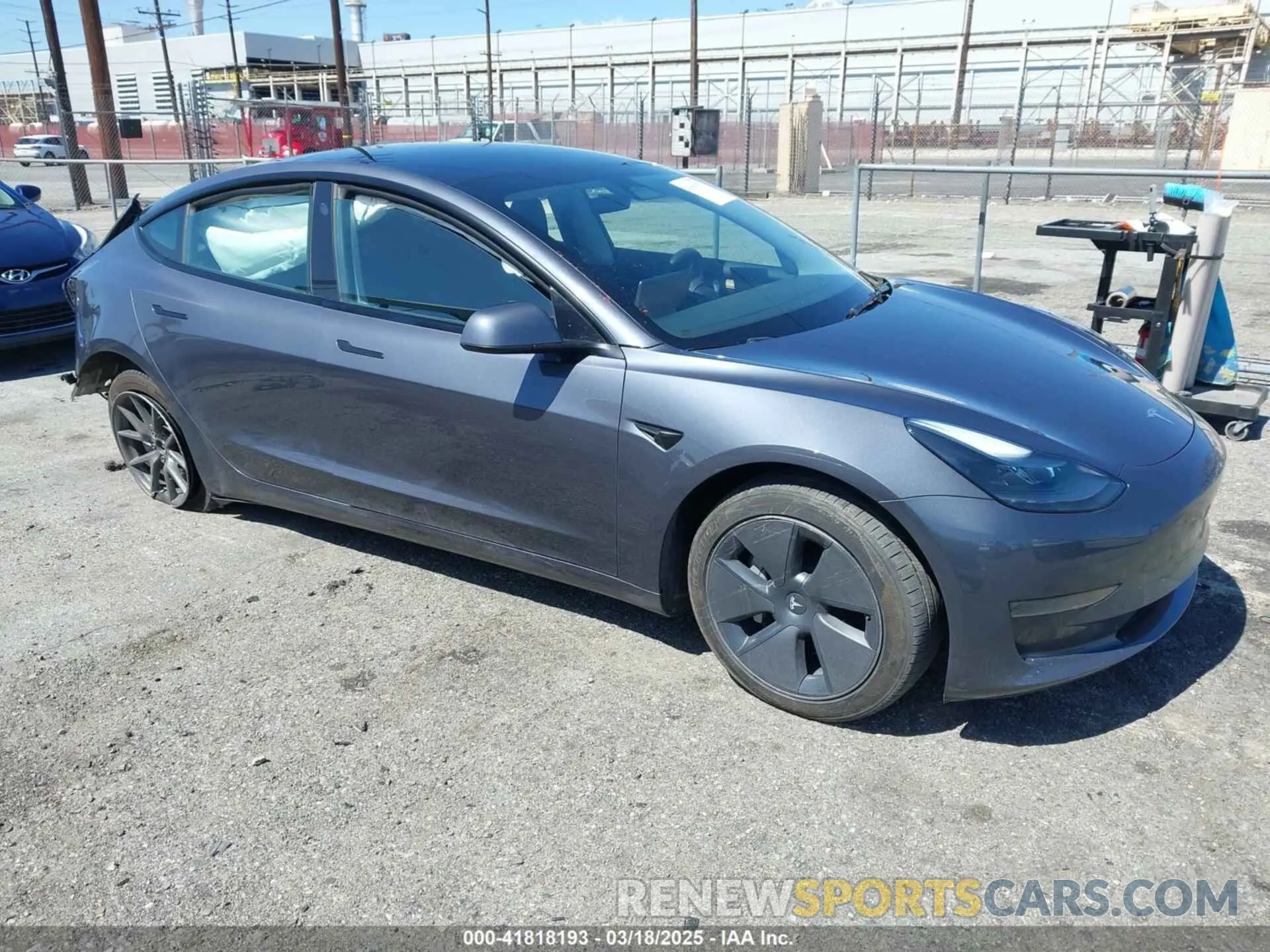 1 Photograph of a damaged car 5YJ3E1EA6PF659914 TESLA MODEL 3 2023