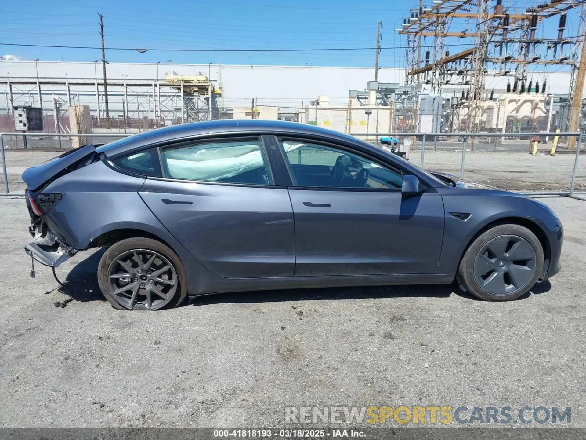 12 Photograph of a damaged car 5YJ3E1EA6PF659914 TESLA MODEL 3 2023