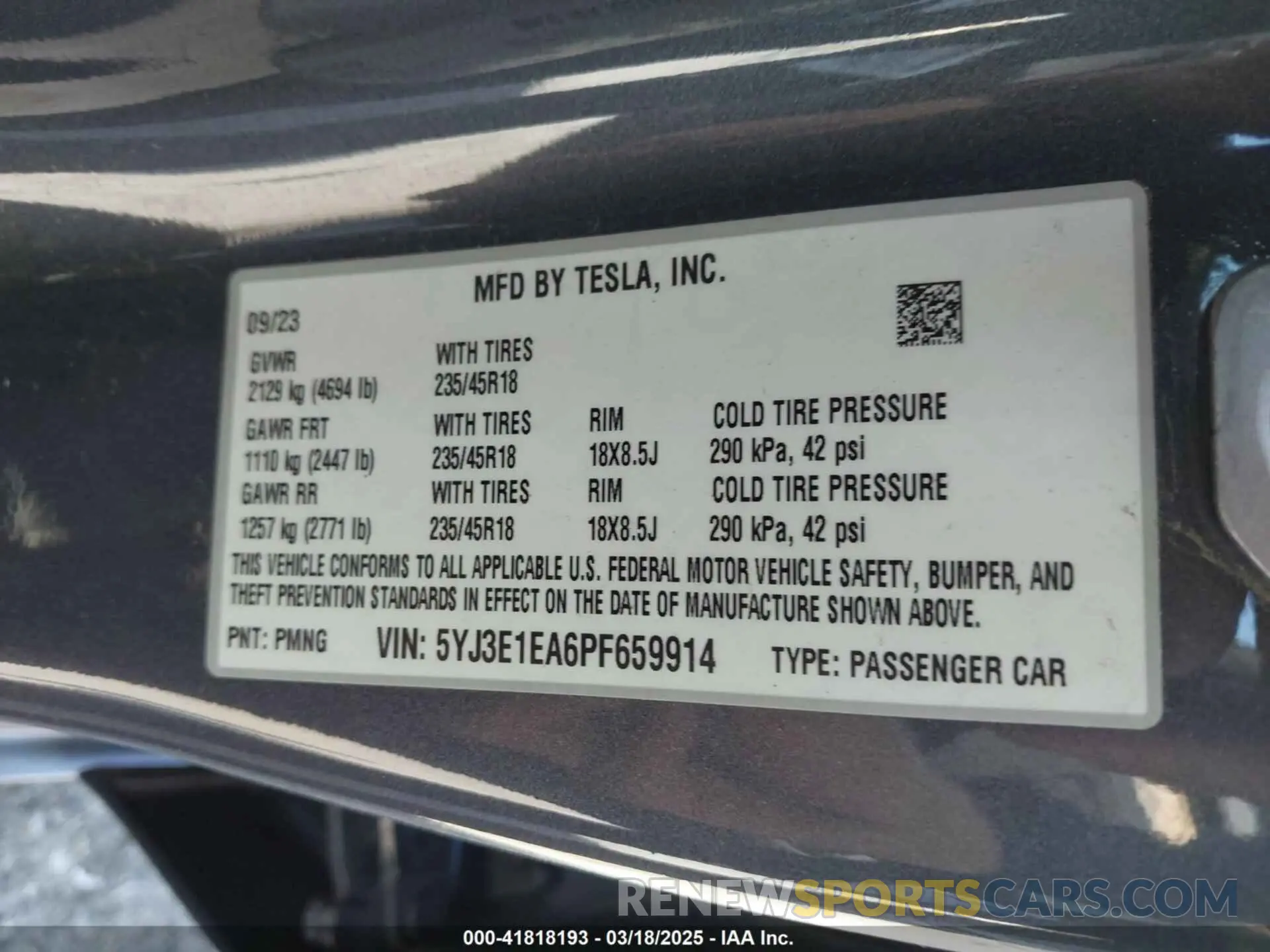 9 Photograph of a damaged car 5YJ3E1EA6PF659914 TESLA MODEL 3 2023