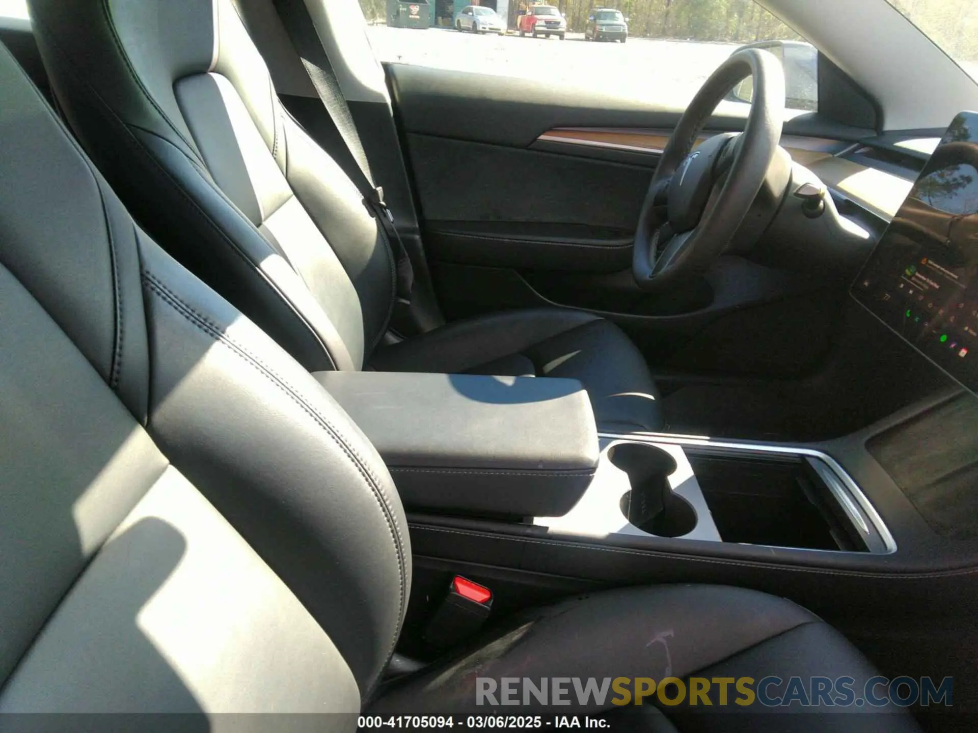 5 Фотография поврежденного автомобиля 5YJ3E1EA6PF667625 TESLA MODEL 3 2023