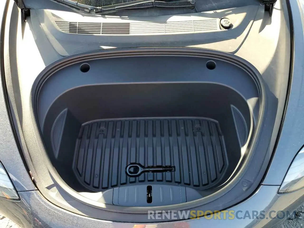 11 Photograph of a damaged car 5YJ3E1EA6PF673439 TESLA MODEL 3 2023