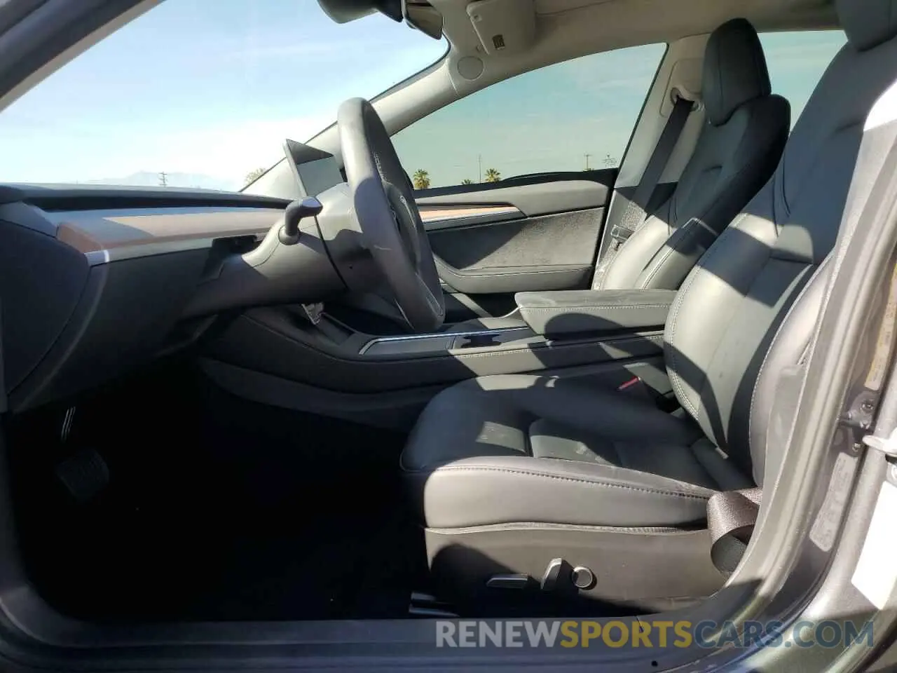 7 Photograph of a damaged car 5YJ3E1EA6PF675675 TESLA MODEL 3 2023