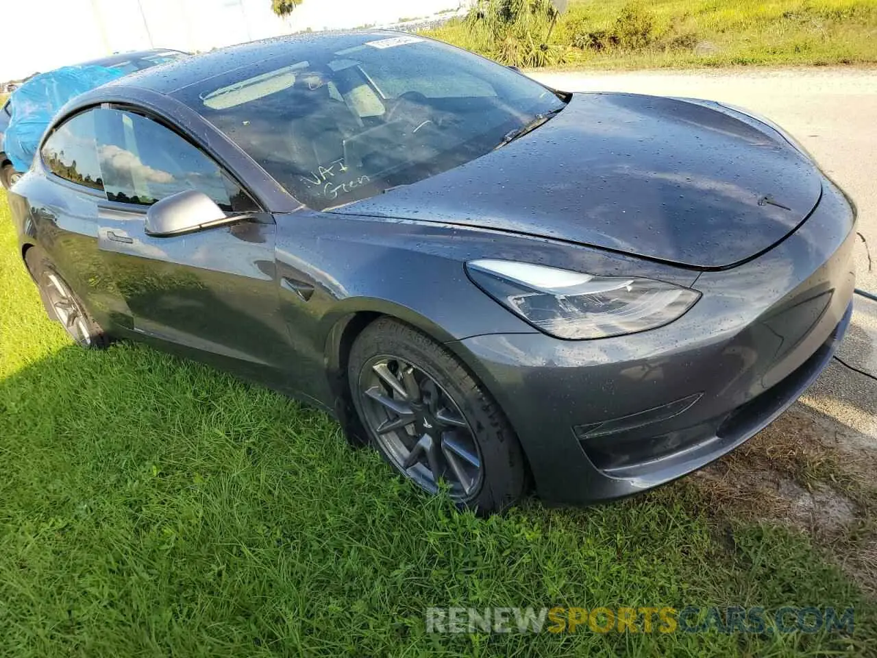 4 Фотография поврежденного автомобиля 5YJ3E1EA6PF682531 TESLA MODEL 3 2023