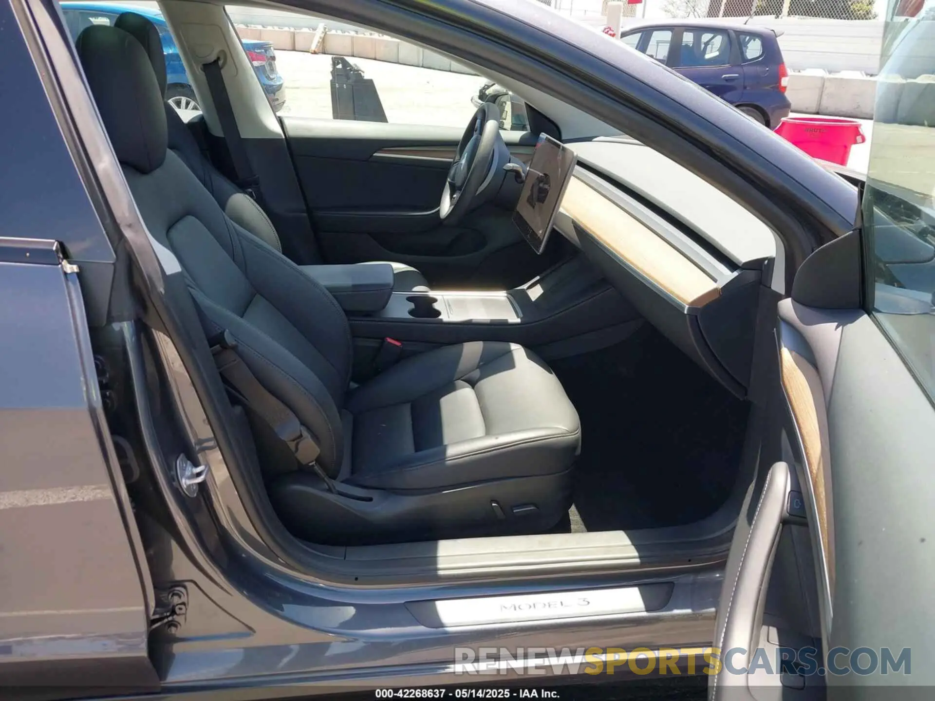 5 Photograph of a damaged car 5YJ3E1EA6PF694419 TESLA MODEL 3 2023