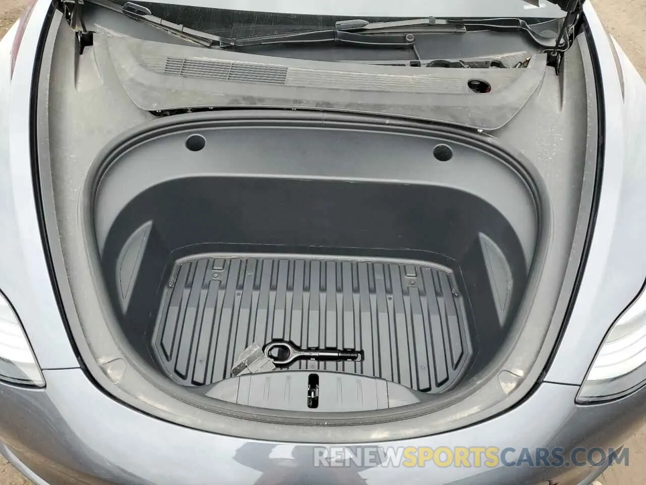11 Photograph of a damaged car 5YJ3E1EA6PF696574 TESLA MODEL 3 2023