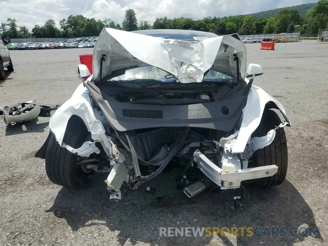 5 Photograph of a damaged car 5YJ3E1EA7PF396624 TESLA MODEL 3 2023