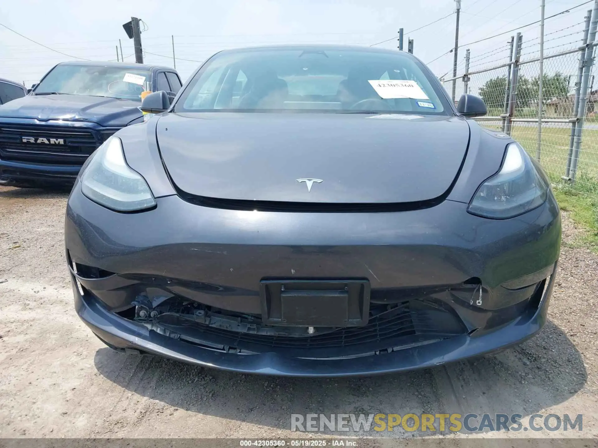 12 Photograph of a damaged car 5YJ3E1EA7PF409243 TESLA MODEL 3 2023