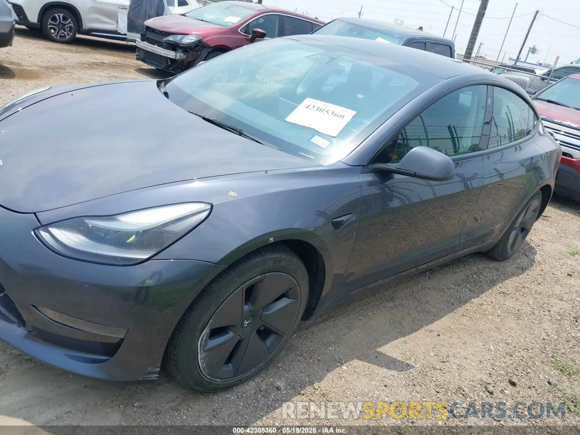 14 Photograph of a damaged car 5YJ3E1EA7PF409243 TESLA MODEL 3 2023